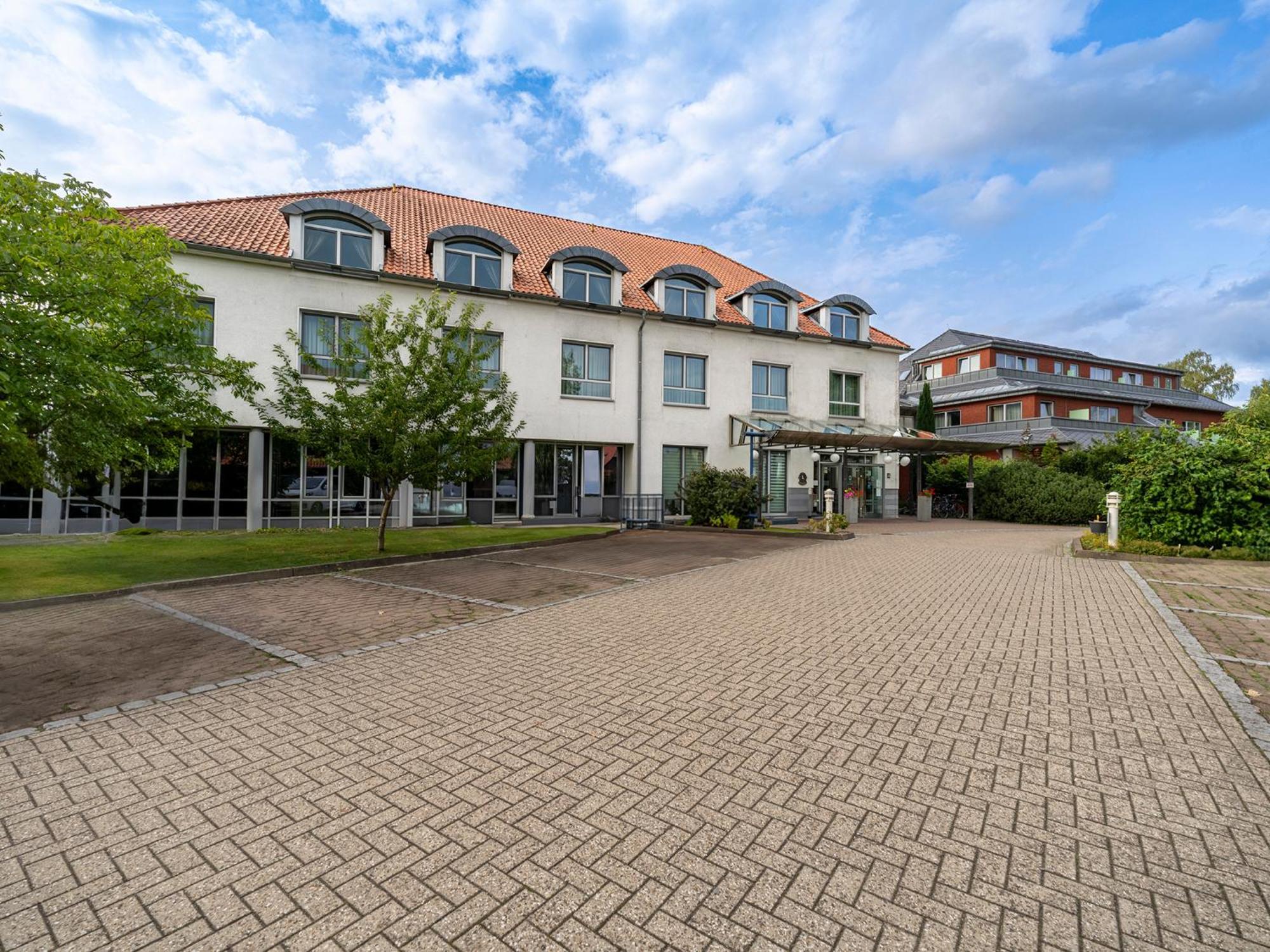 Best Western Hotel Heidehof ヘルマンスブルク エクステリア 写真