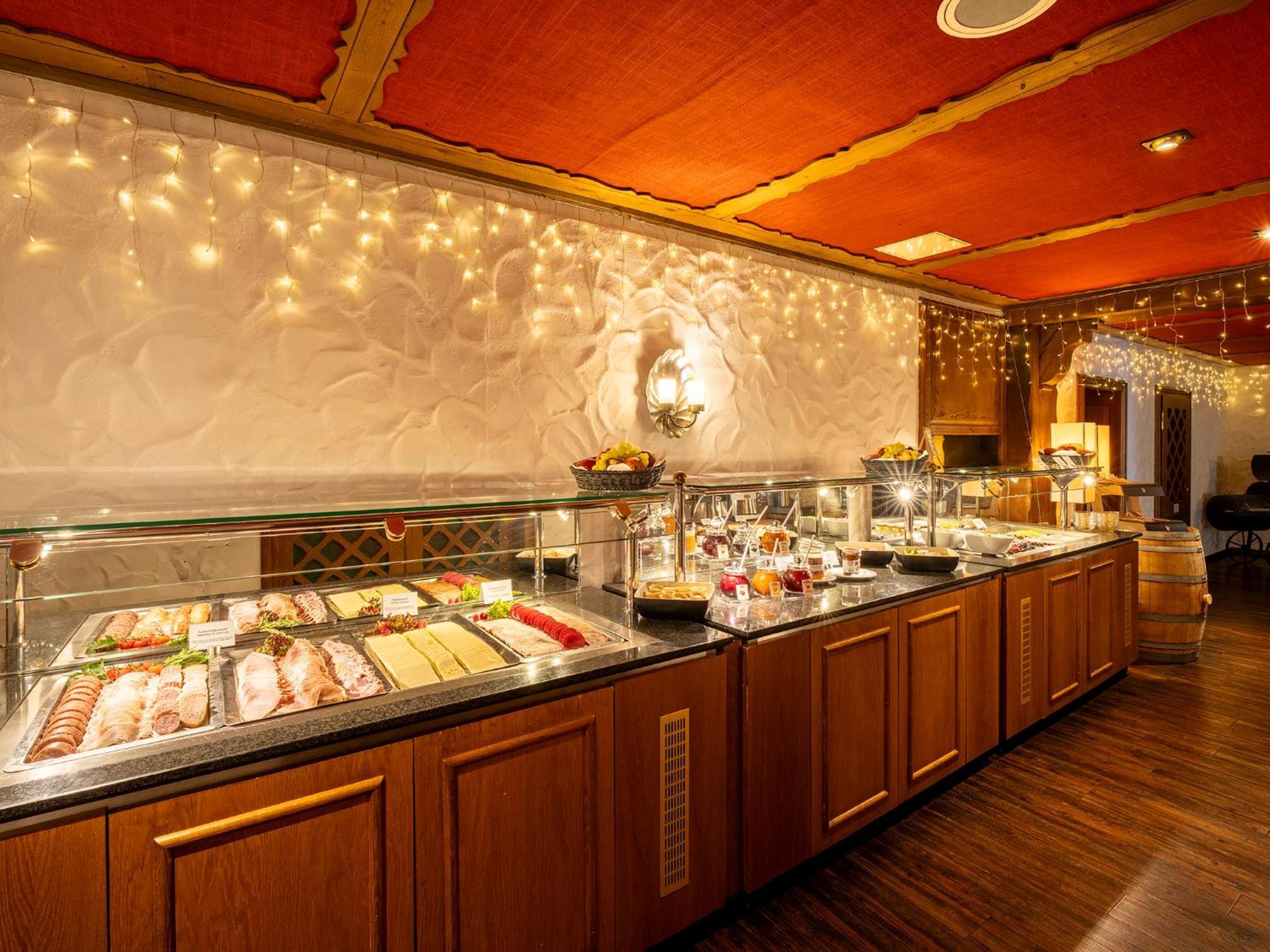 Best Western Hotel Heidehof ヘルマンスブルク エクステリア 写真