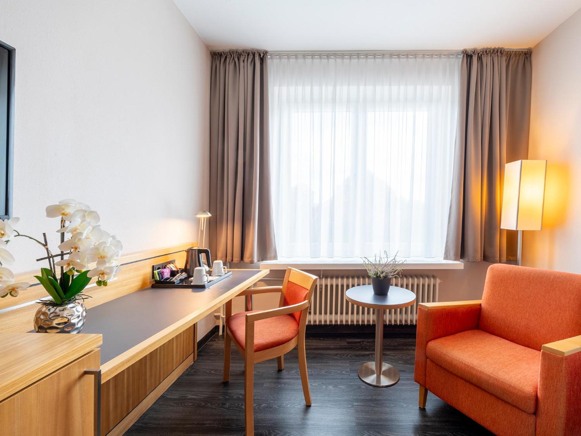 Best Western Hotel Heidehof ヘルマンスブルク エクステリア 写真