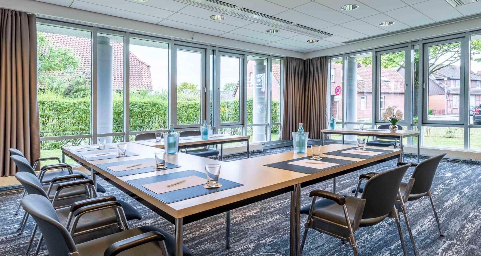 Best Western Hotel Heidehof ヘルマンスブルク エクステリア 写真